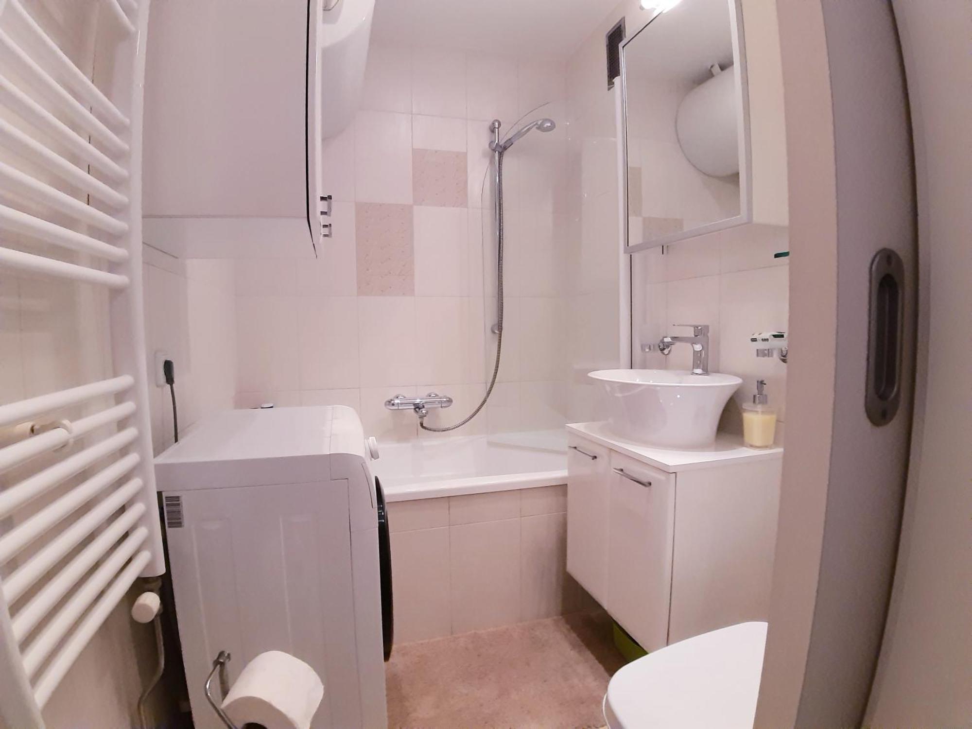 Apartma Eva โคเปร์ ภายนอก รูปภาพ